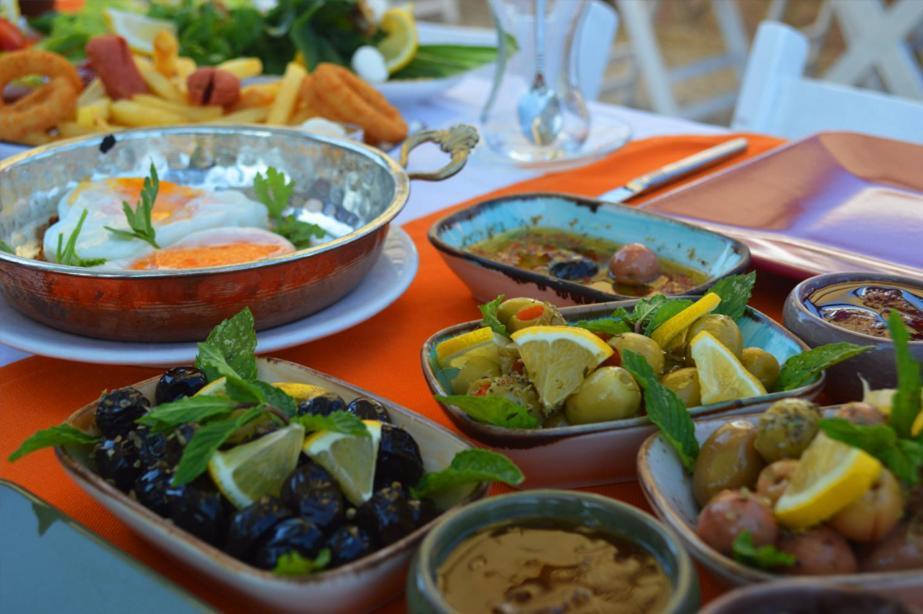 Cunda Flamingo Otel Balıkesir Buitenkant foto