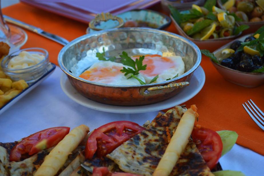 Cunda Flamingo Otel Balıkesir Buitenkant foto